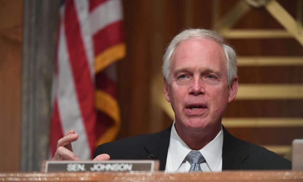 Sen. Ron Johnson Releases Records Alleging Biden-Era Officials Downplayed COVID-19 Vaccine Stroke Risk