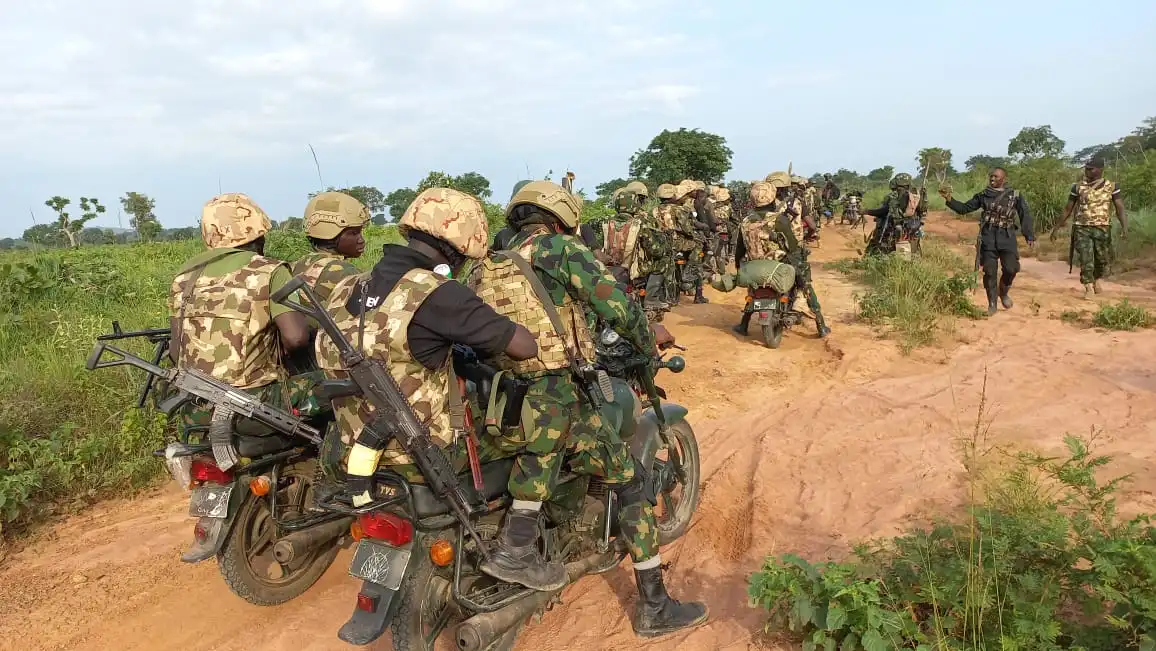 Troops rescue kidnapped victims, arrest suspected gunrunner in Kaduna