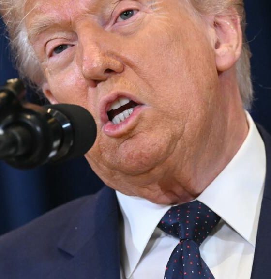 Trump threatens to deploy ICE to airports, as TSA shutdown crisis spirals