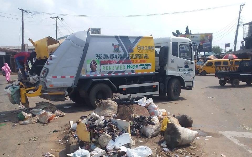 Egbe Idimu: Balogun acquires new compactor, bolsters clean-up initiative