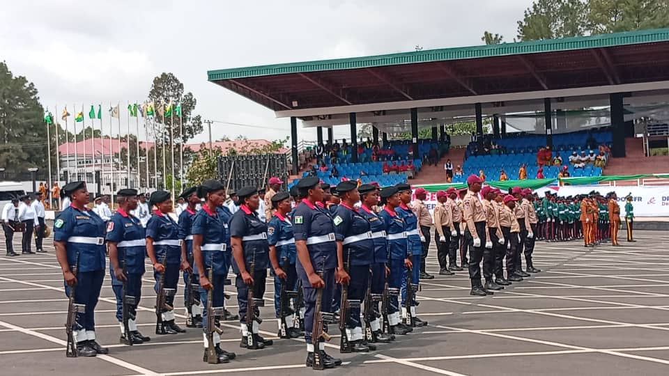 Security operatives collapse during Soludo’s inauguration parade in Awka