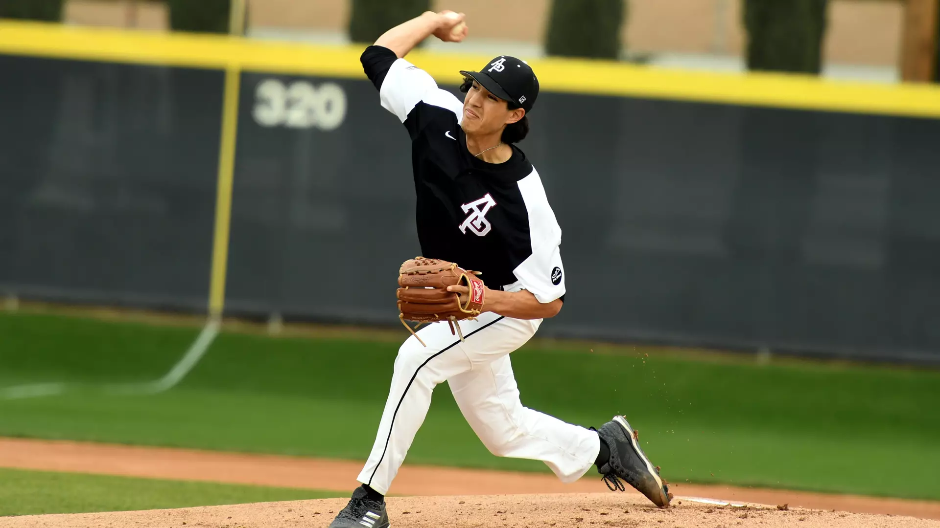 Ex-baseball prospect says COVID-19 vaccine shot ended his career