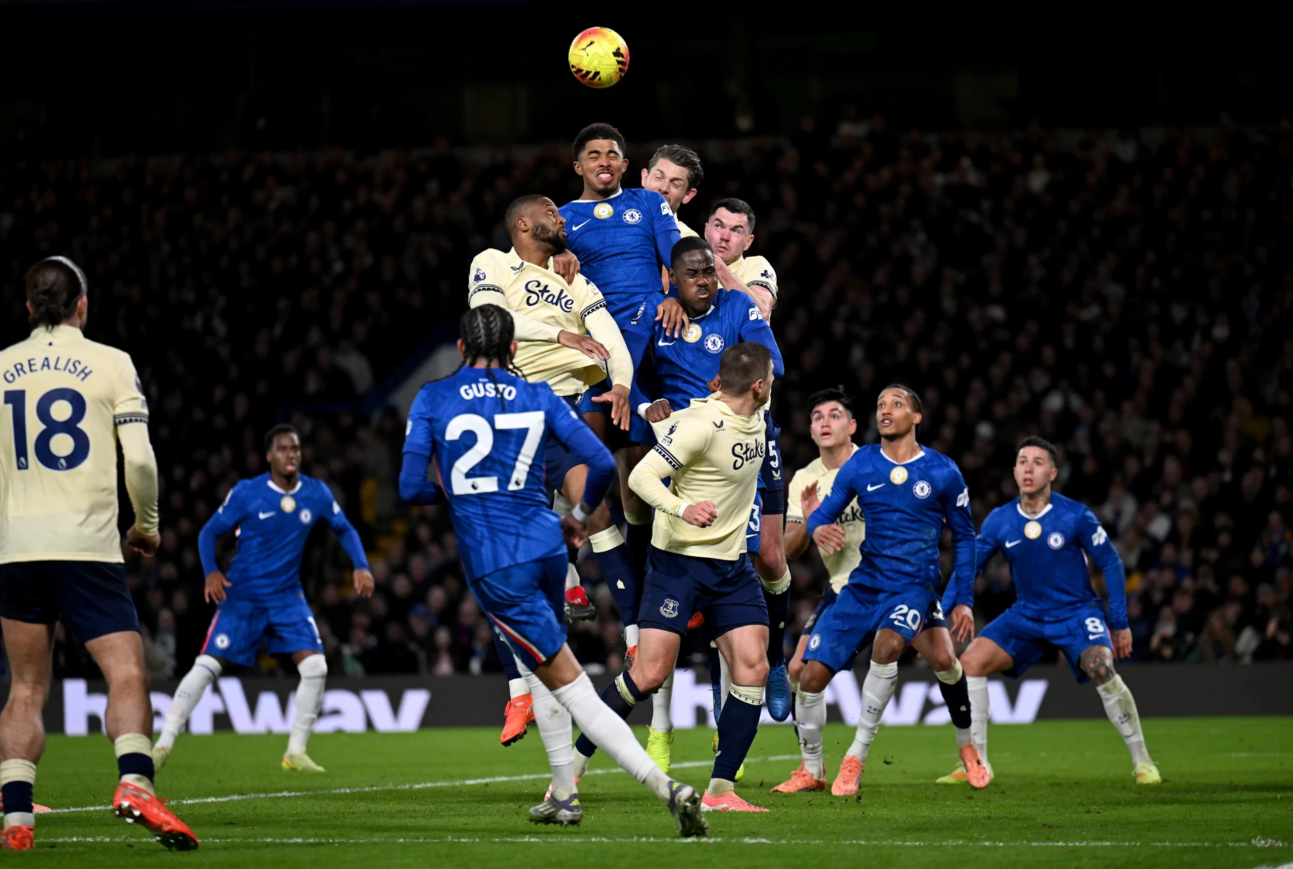 Everton crush Chelsea 3-0 at Goodison to boost European ambitions