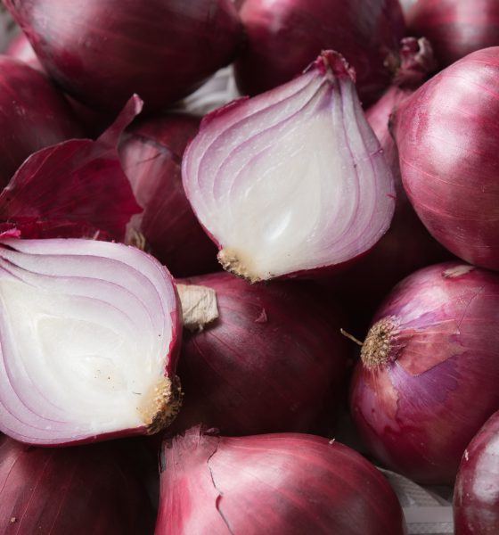 Onions packed with powerful nutrients but come with health risks — Experts