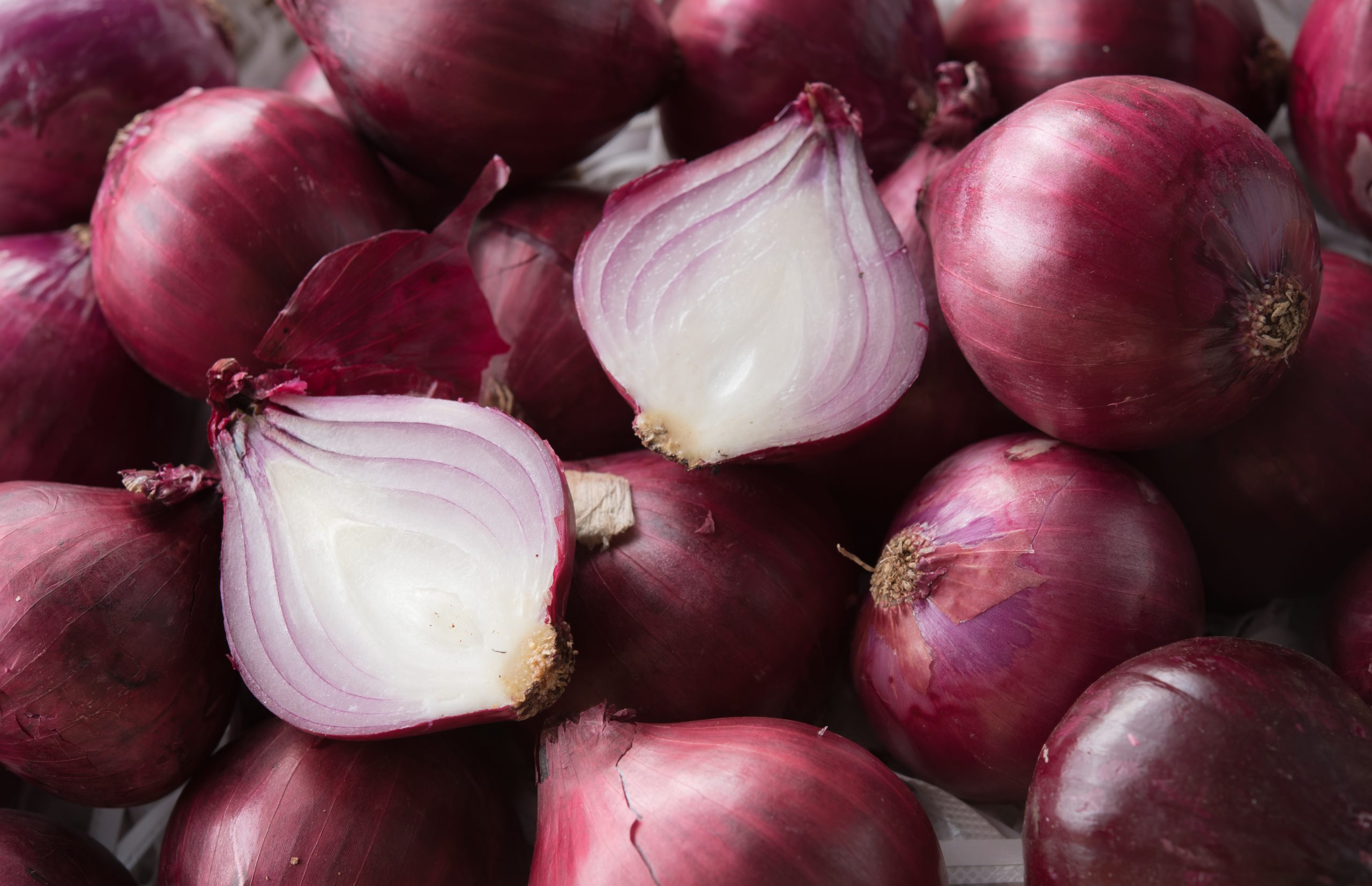 Onions packed with powerful nutrients but come with health risks — Experts