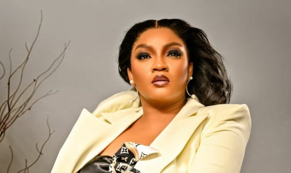 ‘You are not ready’ — Omotola Jalade-Ekeinde rebukes presenter at Lagos event