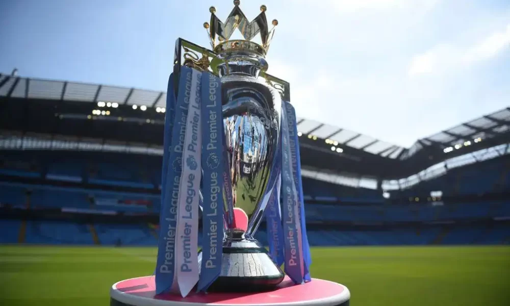 10 Times Teams Led the Premier League Table... and Still Lost the Title