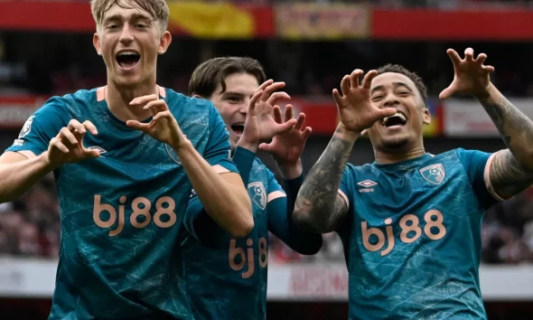 Arsenal’s title hopes dented by Bournemouth as Scott’s late strike seals 2–1 upset