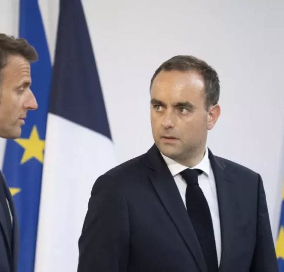 Macron, Tusk meet in Paris to dvance European Defence Cooperation
