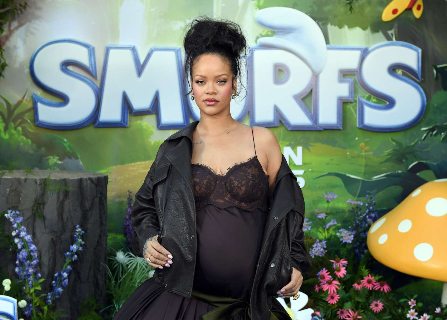 Rihanna Fuels Fourth Pregnancy Rumours with Viral Clapback