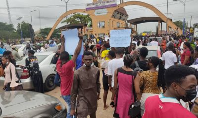 UNIBEN students, youths shut down Benin-Lagos expressway over rising hardship