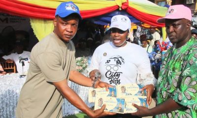 Olumegbon Doles Out Food Items, Cash Gifts Empowerment to Constituent