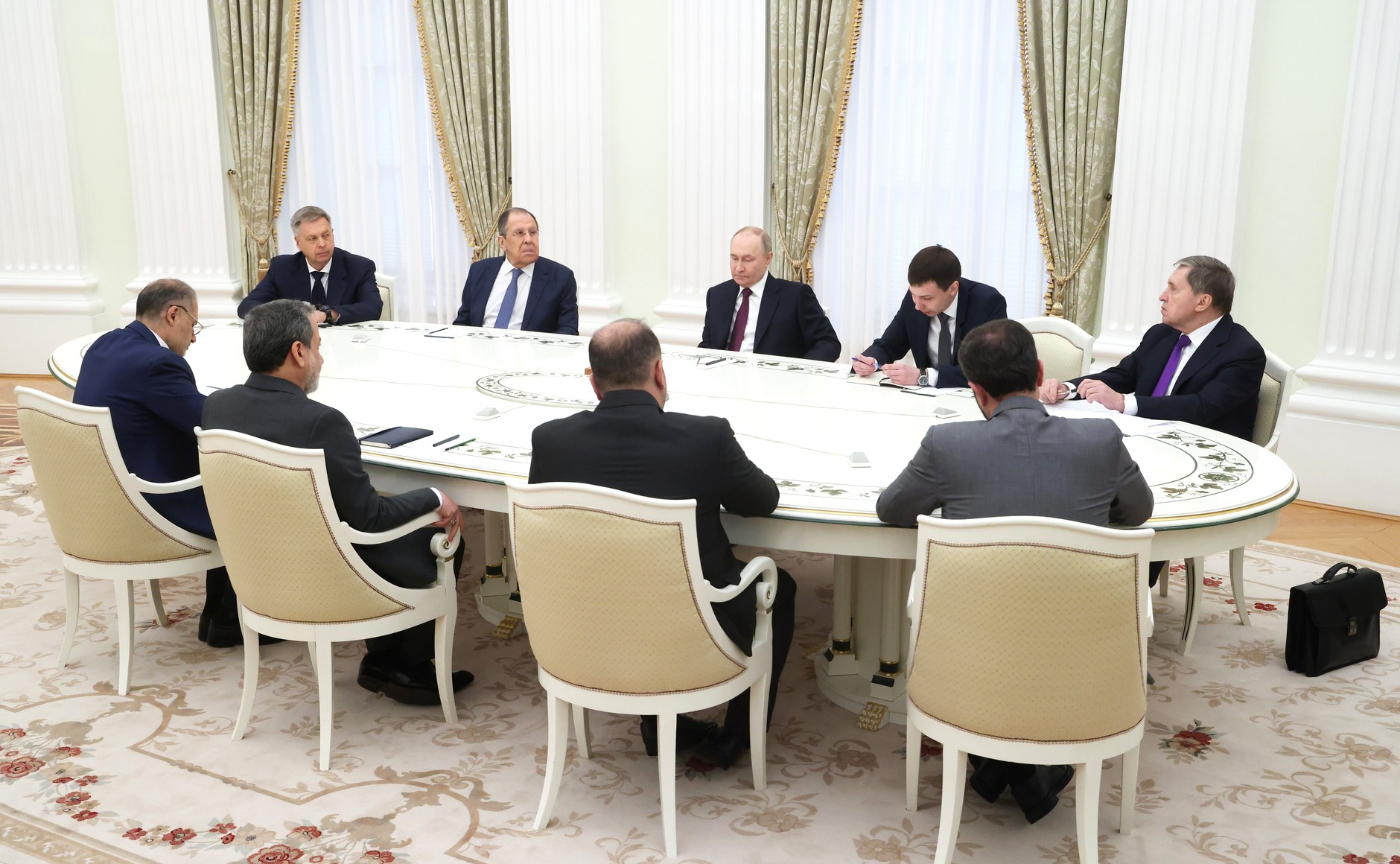 Pressured Iran looks for diplomatic escape route