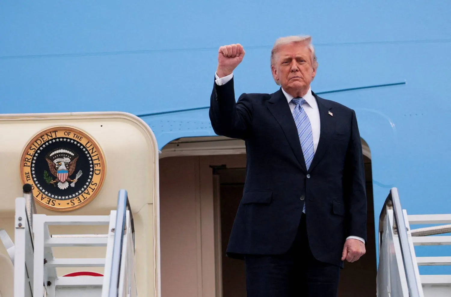 Trump leaves Beijing summit without major breakthrough on Taiwan, Iran or trade
