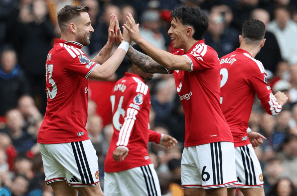 Fernandes equals premier league assist record as Manchester United beat Nottingham Forest