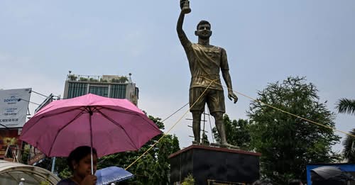 Giant Lionel Messi statue in India to be removed after safety concerns