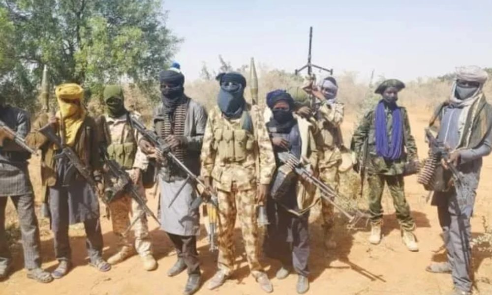 Gunmen kill abducted Oyo teacher as community demands rescue of remaining victims