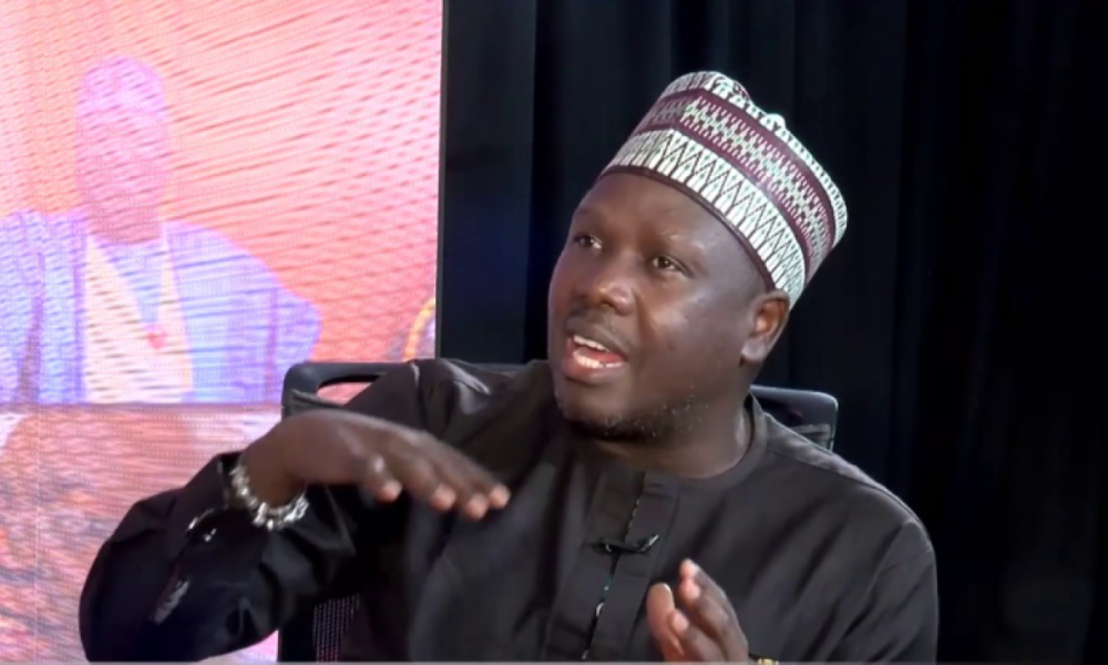 Amid killings, kidnappings, presidency says Nigerians can defend themselves