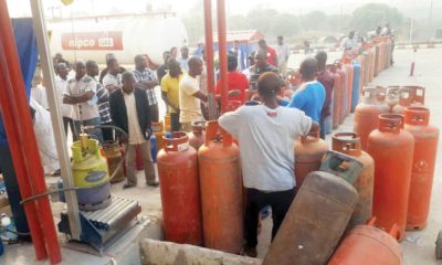 Nigerians groan as cooking gas prices rise again