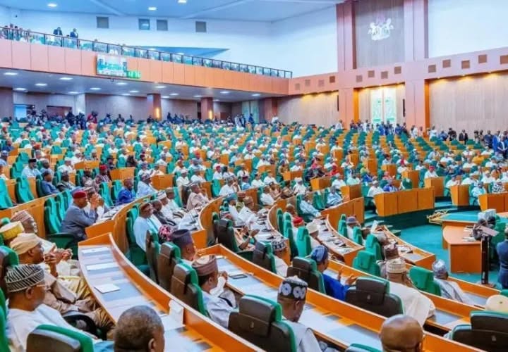Four PDP reps from Bauchi defect to APM, cite internal party crisis