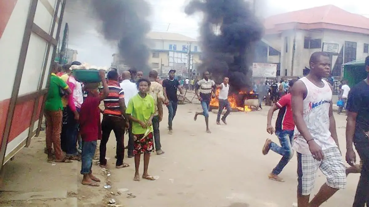 Mob Action: Two suspected bike thieves burned to death in Plateau