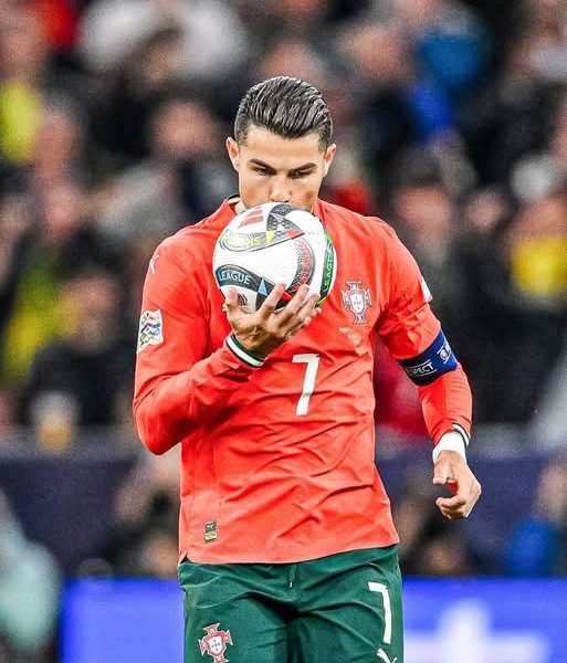 Ronaldo’s Portugal kick off as England meet Croatia in final group-stage