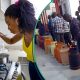 Cooking gas dealers slash prices amid intensifying market competition