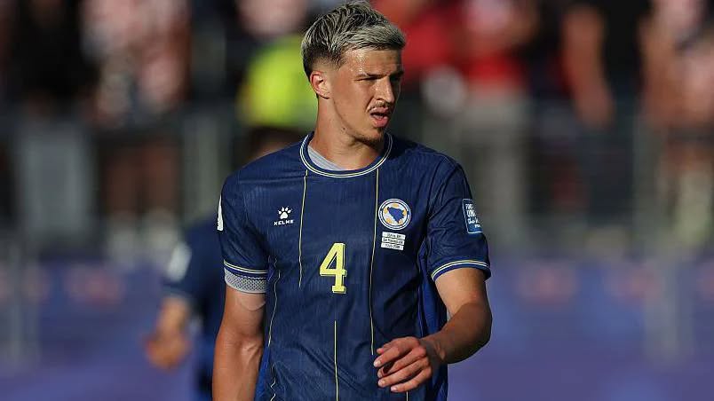Leeds United break transfer record to sign Bosnian defender Tarik Muharemović from Sassuolo