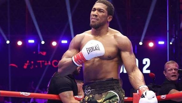 Joshua's four-minute knockout puts Tyson Fury clash back in the spotlight