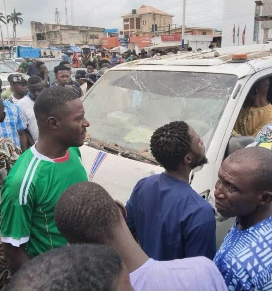 Traders escape disaster as commercial bus crashes into market