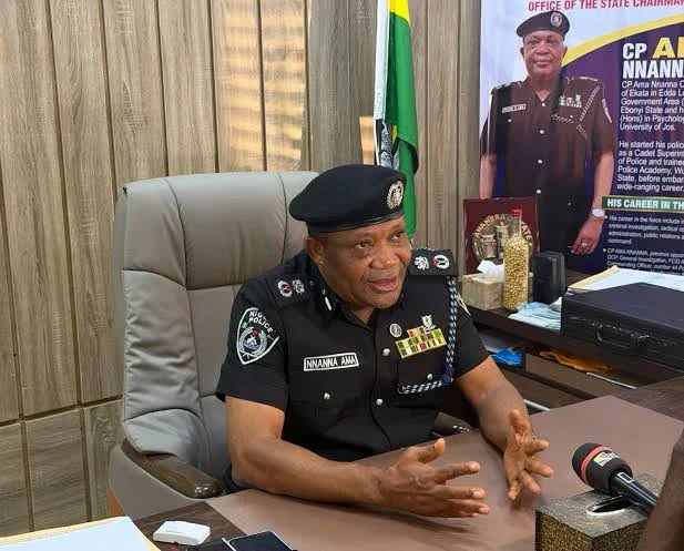 Gunmen kill popular comedian Aiza Nwosu, another man in Anambra