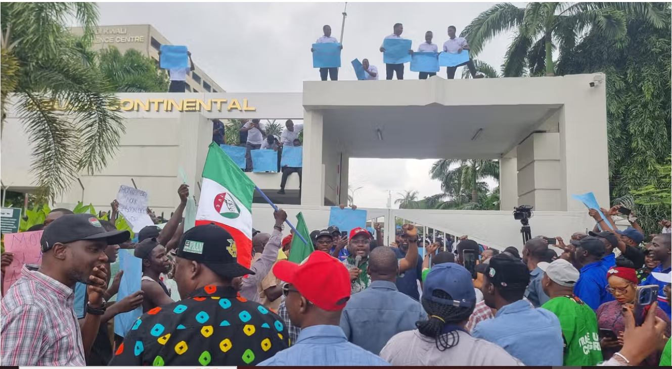 Abuja Continental workers reject TUC picketing