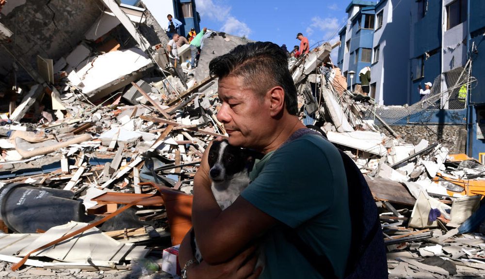 Colombia earthquake kills 132, injures over 570 as rescuers race to find survivors