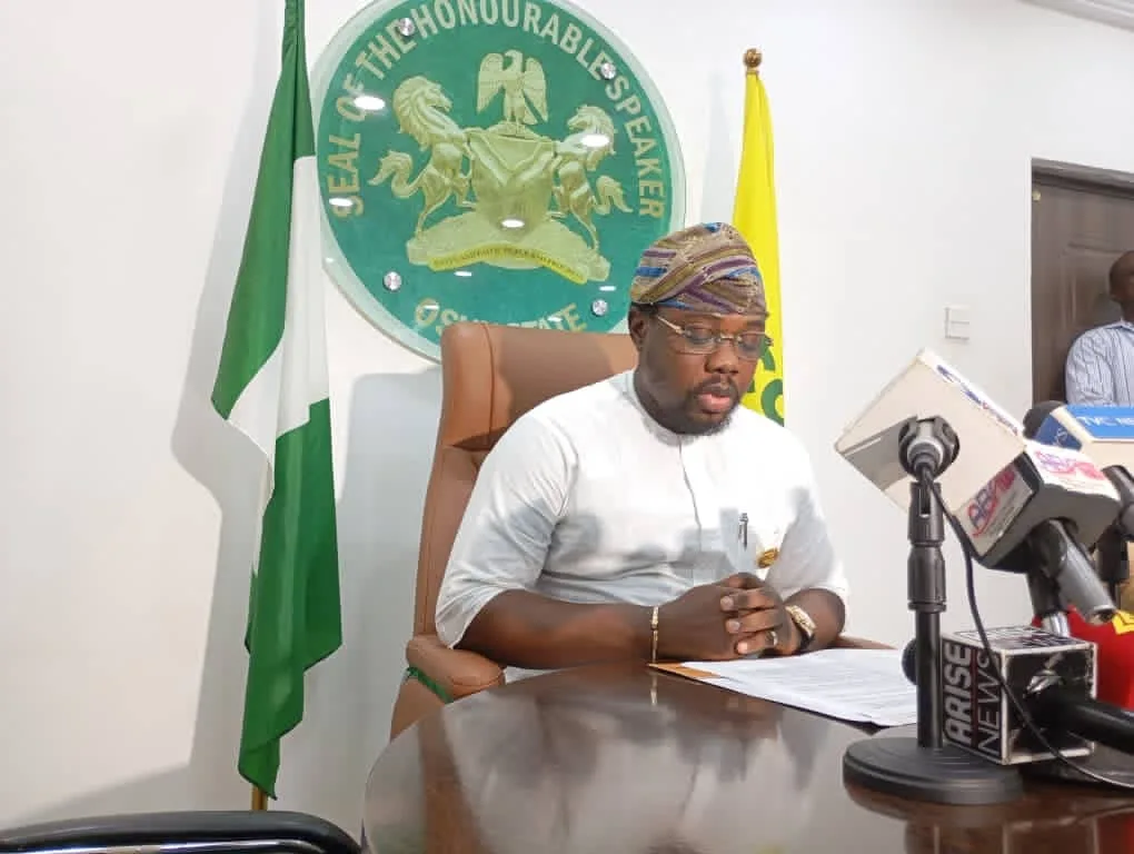 Osun Poll: Police dispute Speaker’s siege claim, nab 300 at politician’s residence