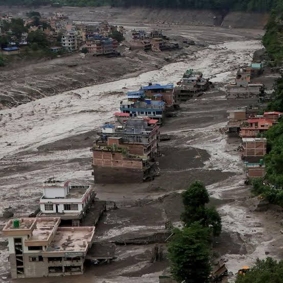 What caused the deadly Nepal-Tibet Flood?