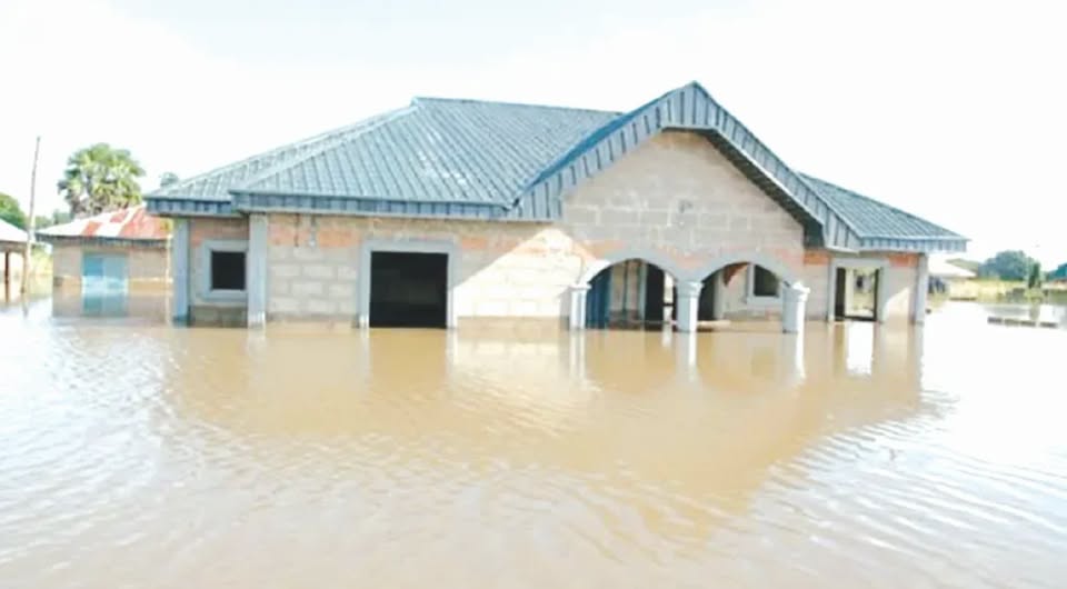 12-Hour downpour floods communities across Makurdi