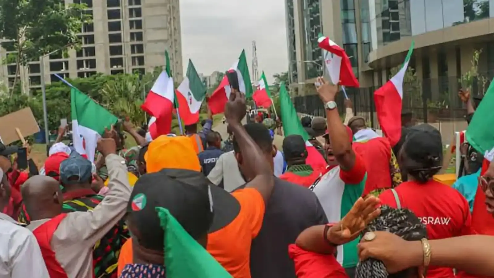 Workers threaten three-day strike over petrol price, wage award