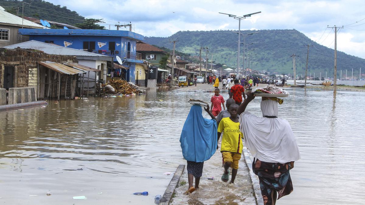 Lagos faces fresh flood threat as NiHSA Flags 15 States