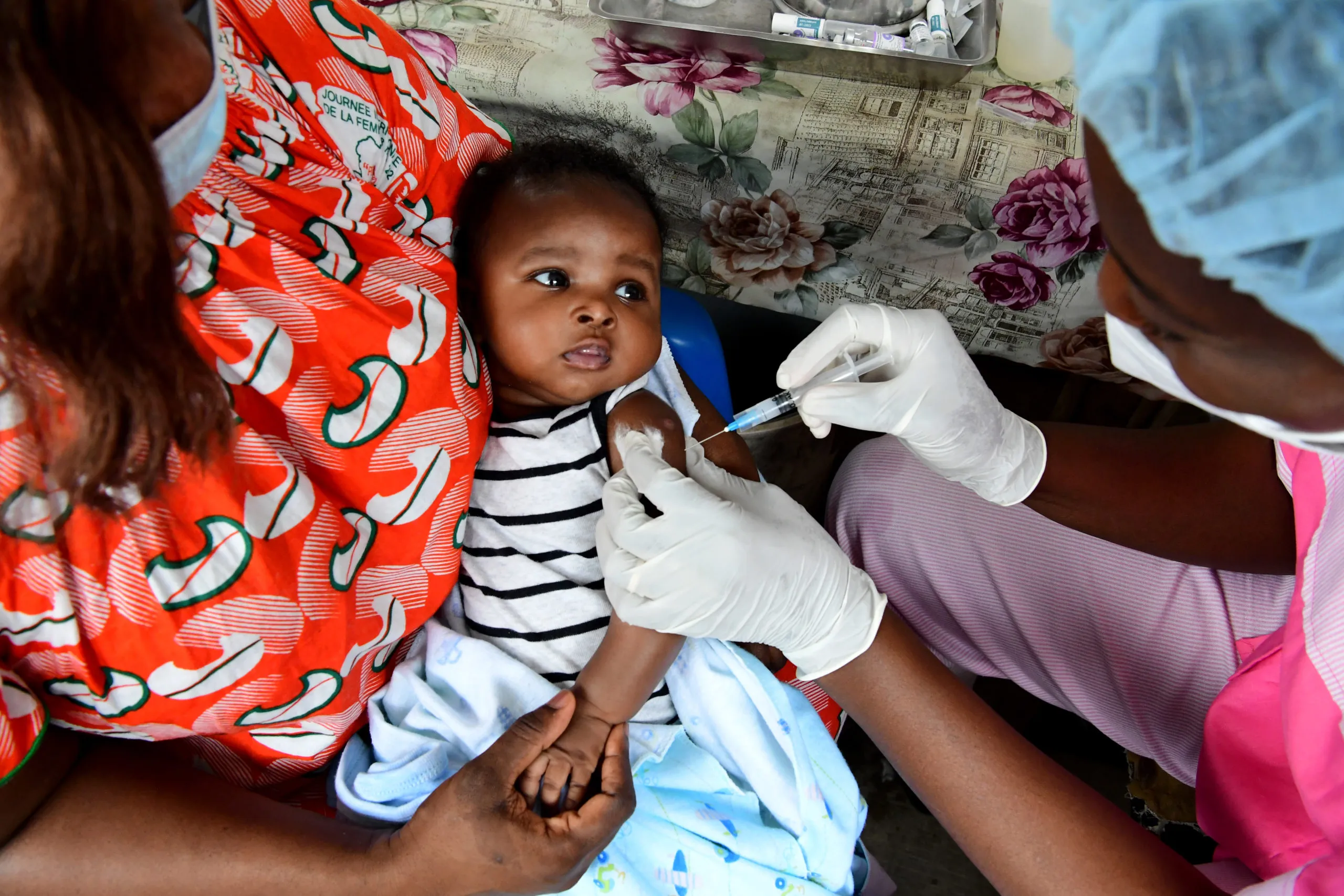 New study reignites debate over childhood vaccine safety