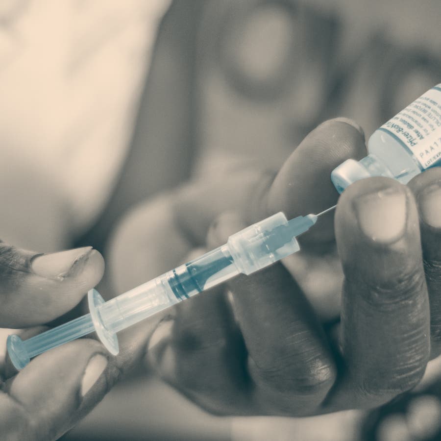Families failed by COVID-19 vaccine tell inquiry of pain