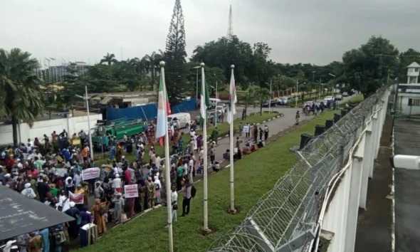 Lagos Police deny tear-gassing elderly pensioners during Alausa protest