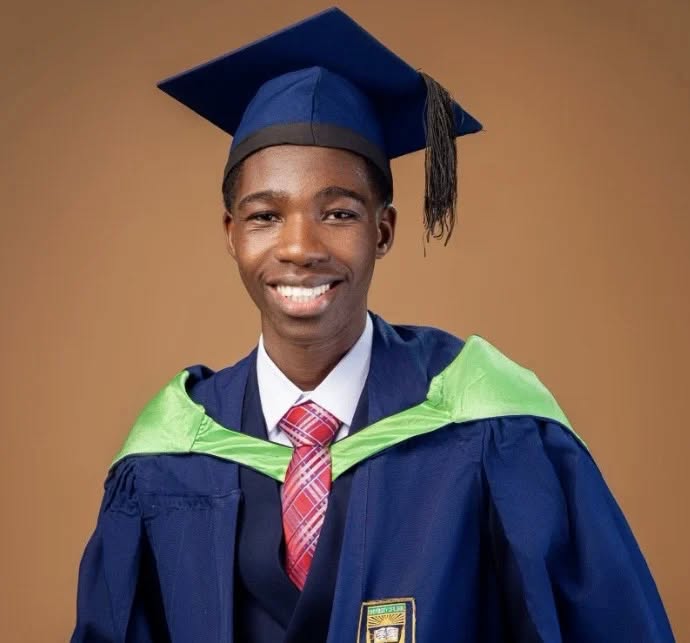 Meet Francis Olusegun, UNILORIN’s best graduating student with perfect 5.00 CGPA
