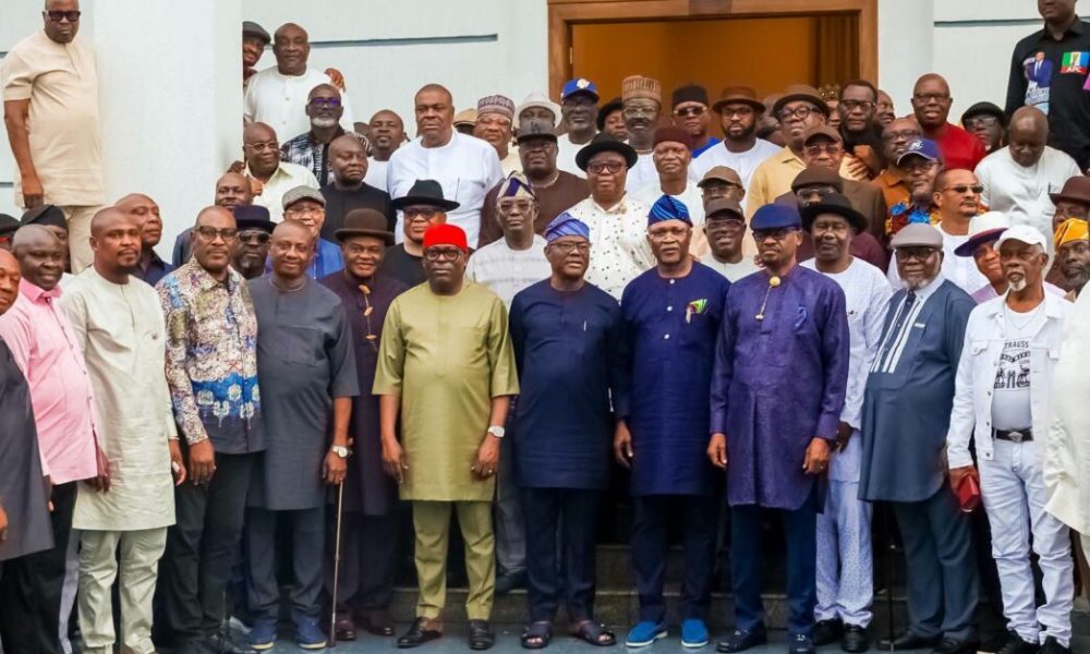 Wike leads Rivers lawmakers, 23 council chairmen to fresh meeting with Fubara