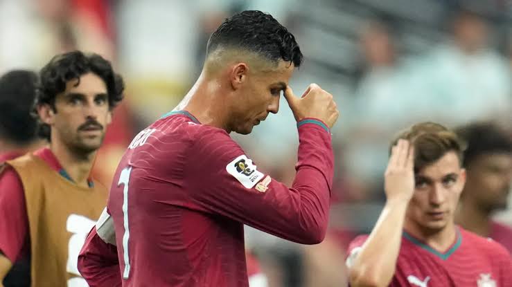 Ronaldo suspended for 30 days, fined €255 over Portugal camp exit
